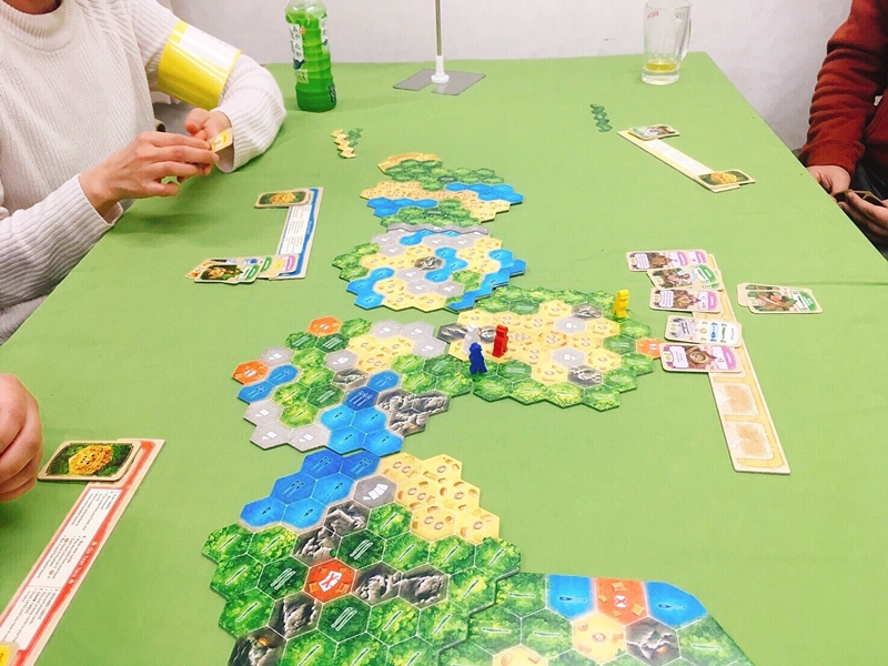 忙しい社会人のみなさん！定番タイトルで一緒にボードゲームをはじめませんか？