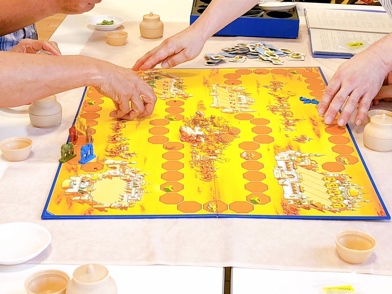 世界のボードゲームで遊ぼう!オータムガーデン